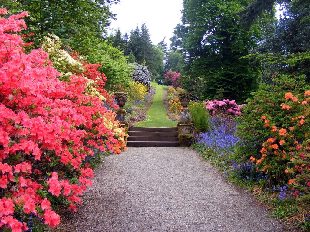 Gravel Garden Paths for Historic Homes in Princeton, NJ