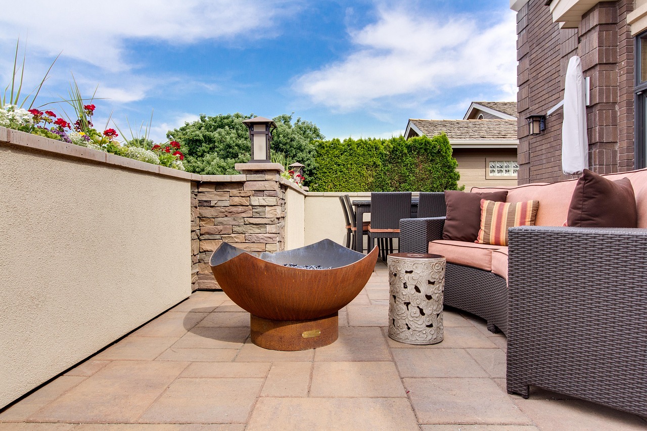 Backyard Fire Pit and Gravel Patio in Sylvania, OH