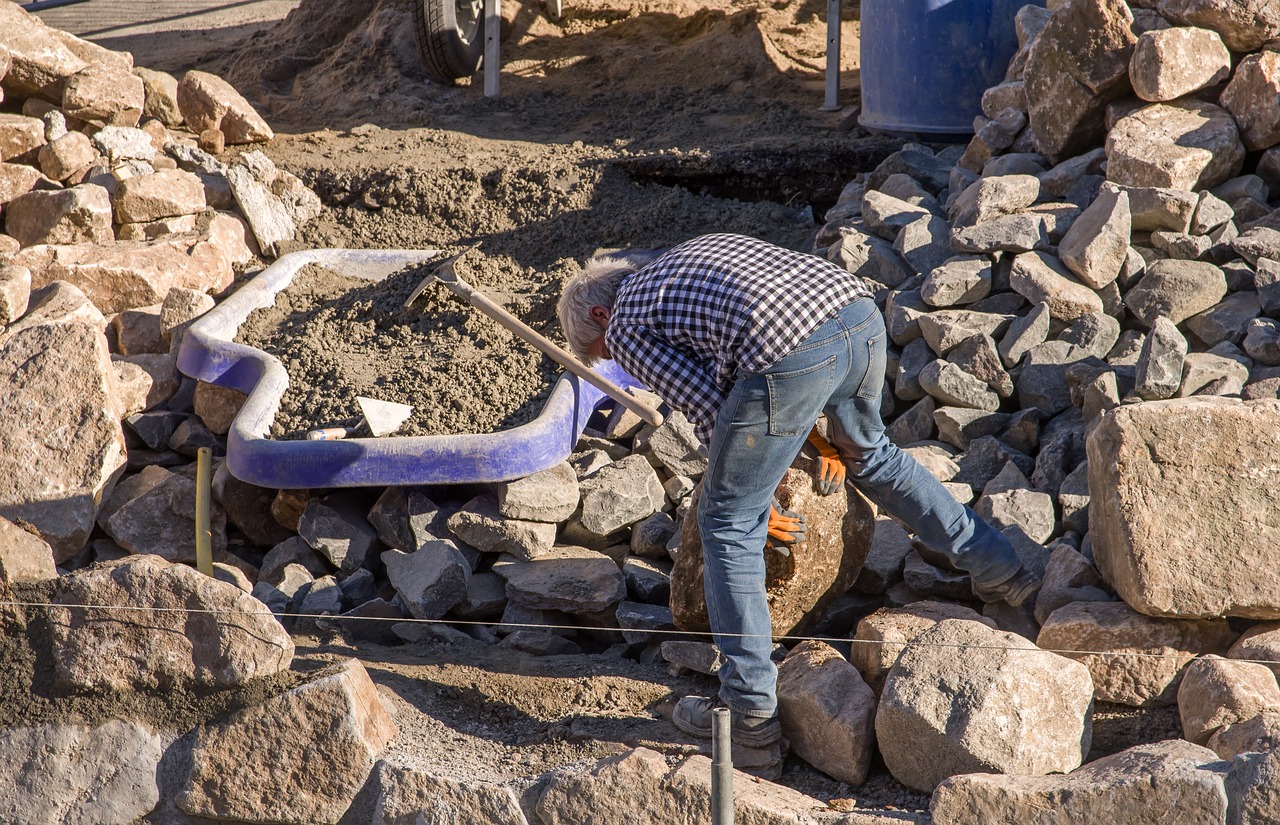 Mason Sand vs Concrete Sand for DIY Projects in Glenview, IL