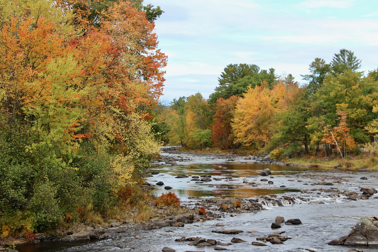 New Hampshire Mud Season: Keeping Gravel Driveways Firm