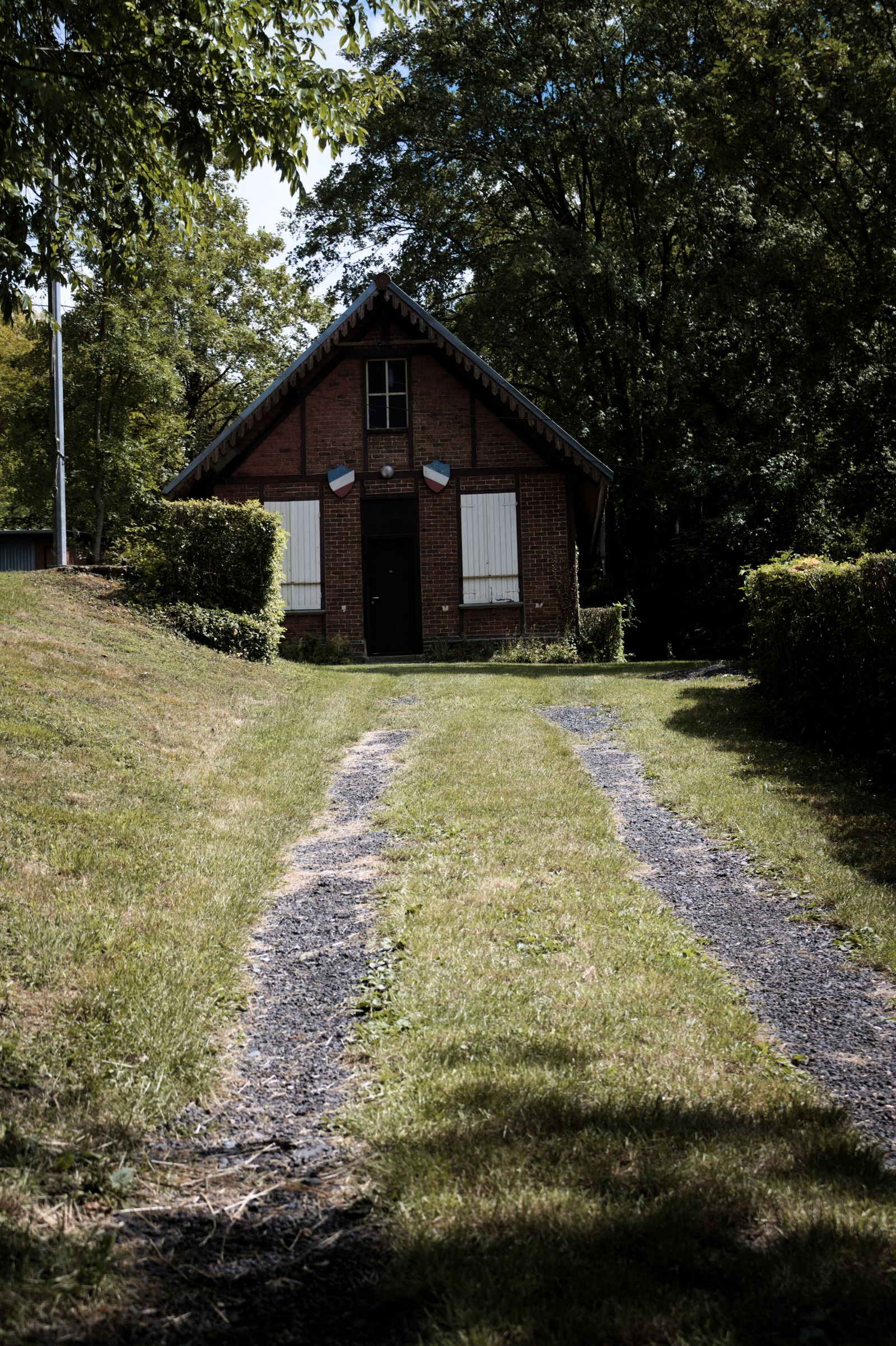 Building a Gravel Driveway That Lasts in Derby, KS